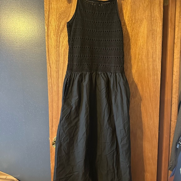 Universal Thread Black Maxi Dress - Picture 3 of 4